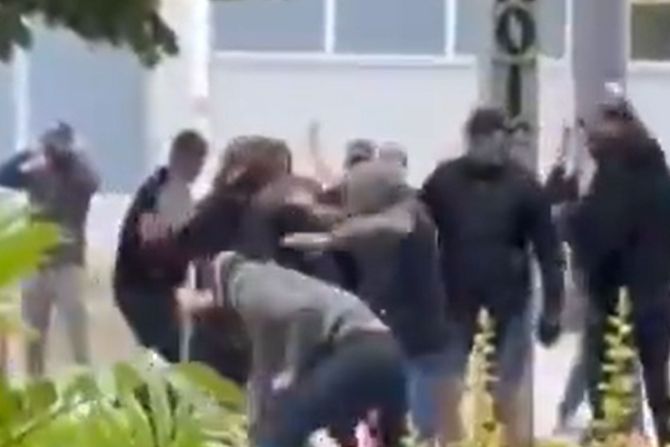Delije, Grobari, tuča