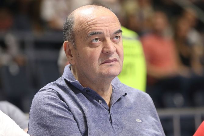 Duško Vujošević Duško Vujošević