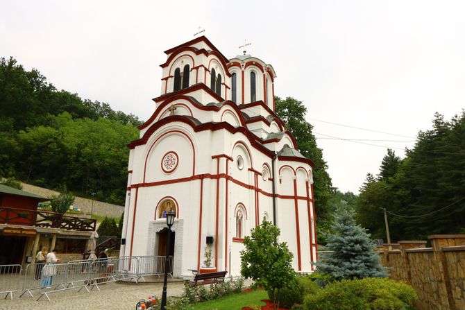 Manastir Tumane Manastir Tumane
