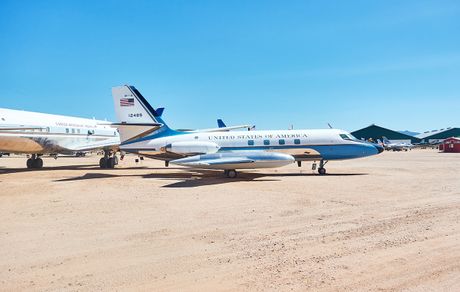 Lockheed JetStar Lockheed JetStar