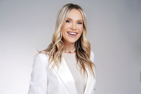 Aleksandra Martinović, Telekom Srbija Aleksandra Martinović, Telekom Srbija