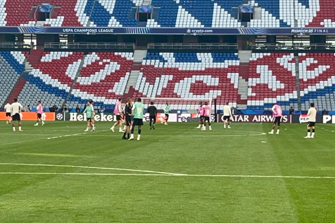 FK Pari Sen Žermen, trening, finale, Liga Šampiona