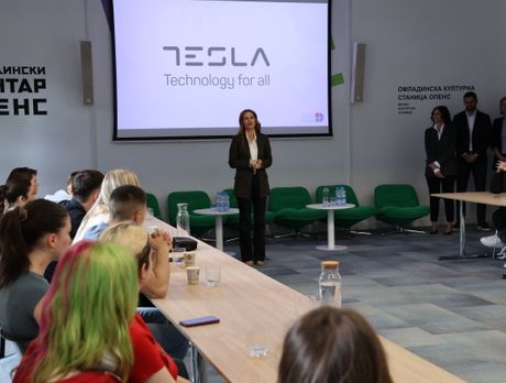 UNICEF Tesla radionica Novi Sad UNICEF Tesla radionica Novi Sad