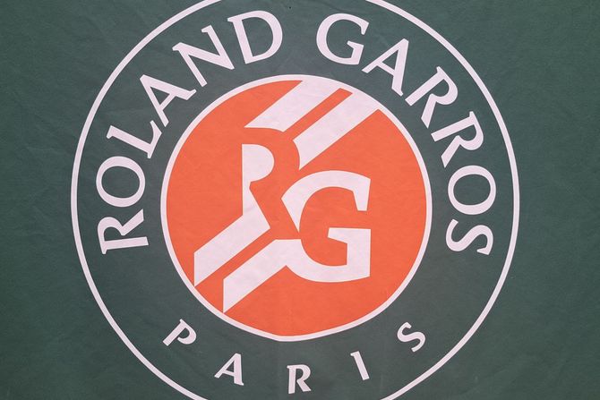 Rolan Garos logo