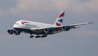 Stjuard Britiš ervejsa uhapšen po sletanju u London zbog bizarne scene u toaletu A380