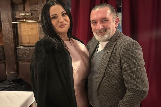 Jana i Saša Lazarević Kudra Jana i Saša Lazarević Kudra