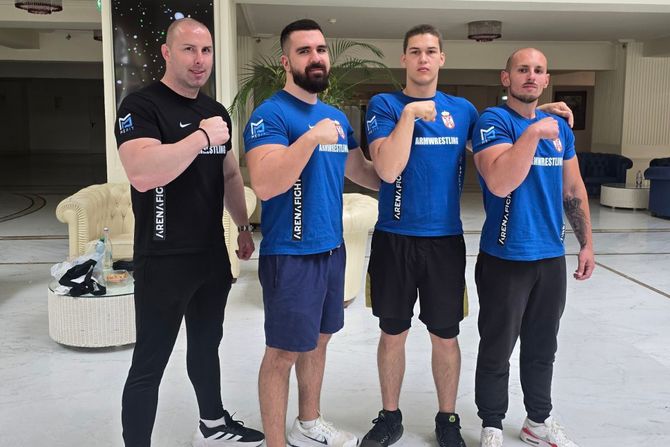 Nenad Smiljković - Reprezentacija Srbije u obaranju ruke Nenad Smiljković - Reprezentacija Srbije u obaranju ruke