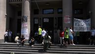 Održan protest studenata u blokadi ispred Pravnog fakulteta i Predsedništva