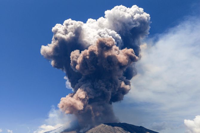 Etna, erupcija Etne Etna, erupcija Etne