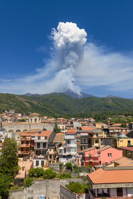 Etna, erupcija Etne Etna, erupcija Etne