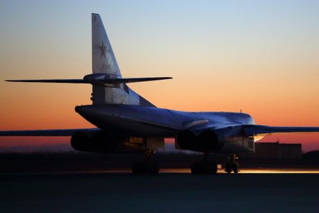 Tupolev Tupoljev Tu-160 bombarder Tupolev Tupoljev Tu-160 bombarder