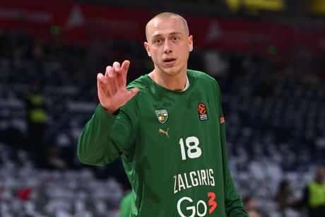 Alen Smailagić - KK Žalgiris Alen Smailagić - KK Žalgiris