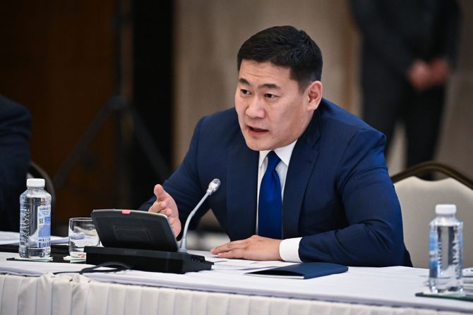 Oyun-Erdene Luvsannamsrain Oyun-Erdene Luvsannamsrain