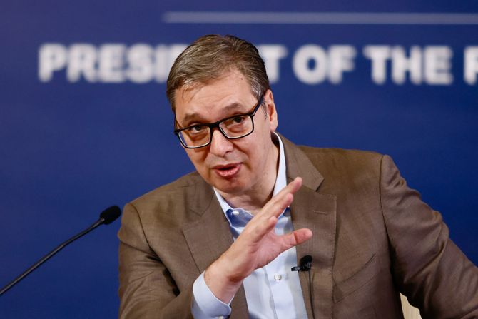 Aleksandar Vučić obraćanje javnosti Aleksandar Vučić obraćanje javnosti