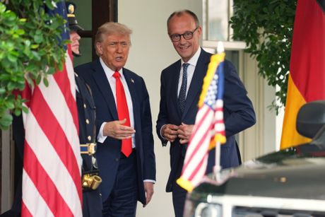 Donald Tramp Fridrih Merc Donald Trump Friedrich Merz Bela kuća Vašington