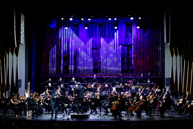 Beogradska filharmonija završila sezonu koncertom sa flautistom Emanuelom Paijem