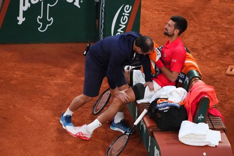Novak Đoković - Janik Siner Novak Đoković - Janik Siner