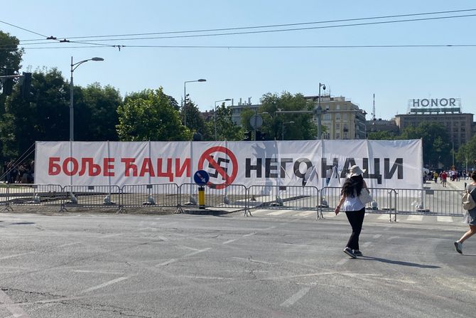 Bolje Ćaci, nego naci Bolje Ćaci, nego naci