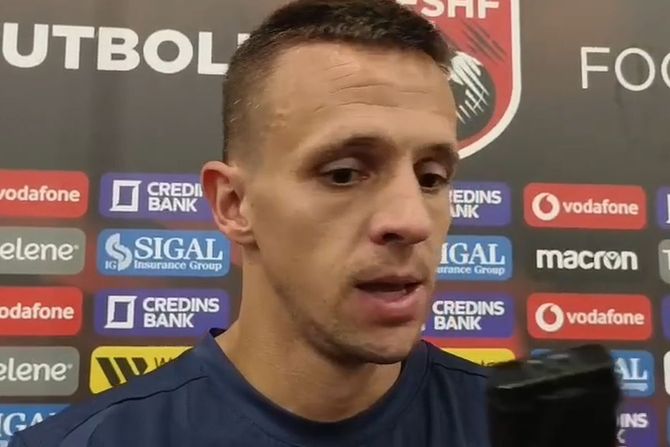 Nemanja Maksimović