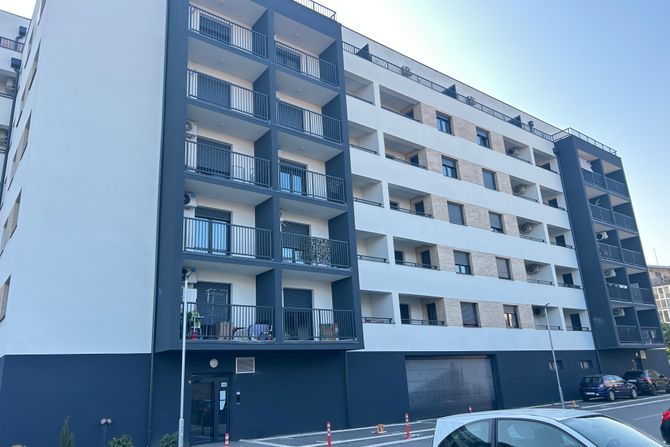 obavštenje sa zgrade u mirijevu, obavštenje, mirijevo, zgrada