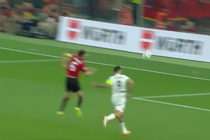 Aleksandar Mitrović Aleksandar Mitrović