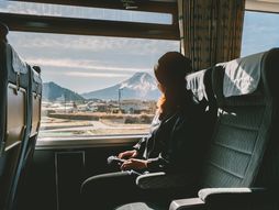žena u vozu
