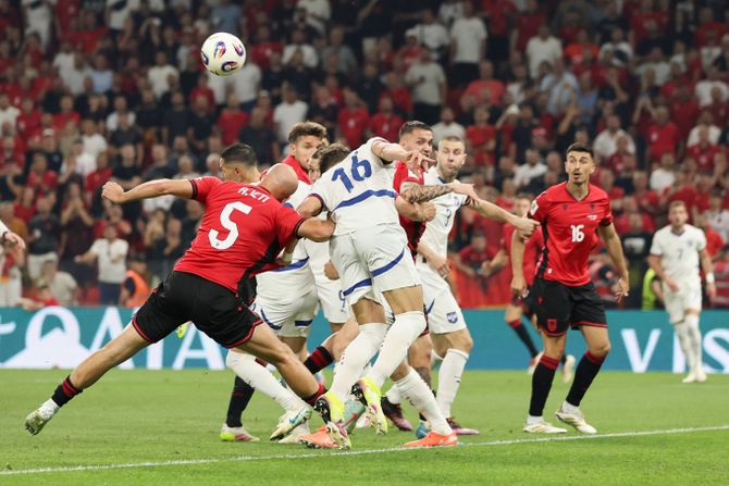 Fudbalska reprezentacija Srbije Fudbalska reprezentacija Srbije