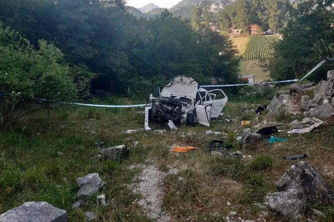 Udes kod Nikšića stradala majka i beba iz Srbije Udes kod Nikšića stradala majka i beba iz Srbije