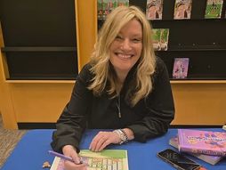 3. faza analnog kancera, Julia DeVillers