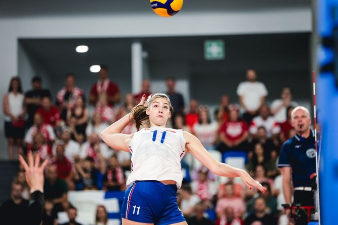 Hena Kurtagić - Ženska odbojkaška reprezentacija Srbije Hena Kurtagić - Ženska odbojkaška reprezentacija Srbije
