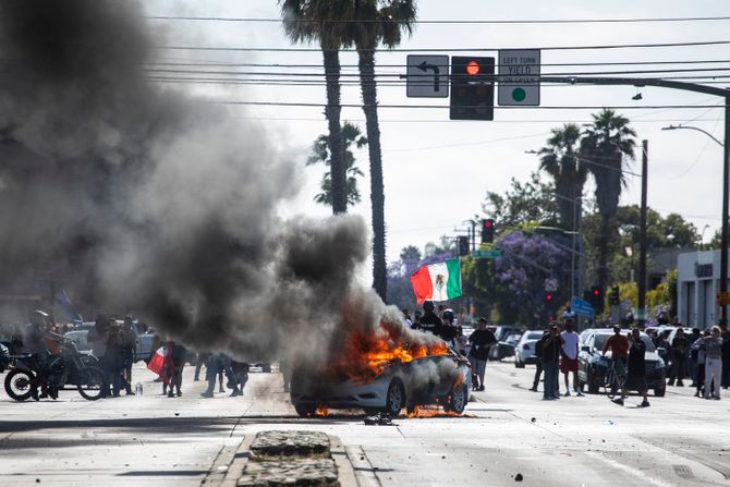 Los Andjeles, neredi, demonstracije, Donald Tramp, protesti Los Andjeles, neredi, demonstracije, Donald Tramp, protesti