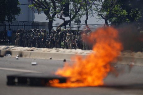 Los Andjeles, neredi, demonstracije, Donald Tramp, protesti Los Andjeles, neredi, demonstracije, Donald Tramp, protesti