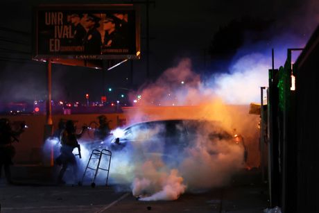 Los Andjeles, neredi, demonstracije, Donald Tramp, protesti Los Andjeles, neredi, demonstracije, Donald Tramp, protesti