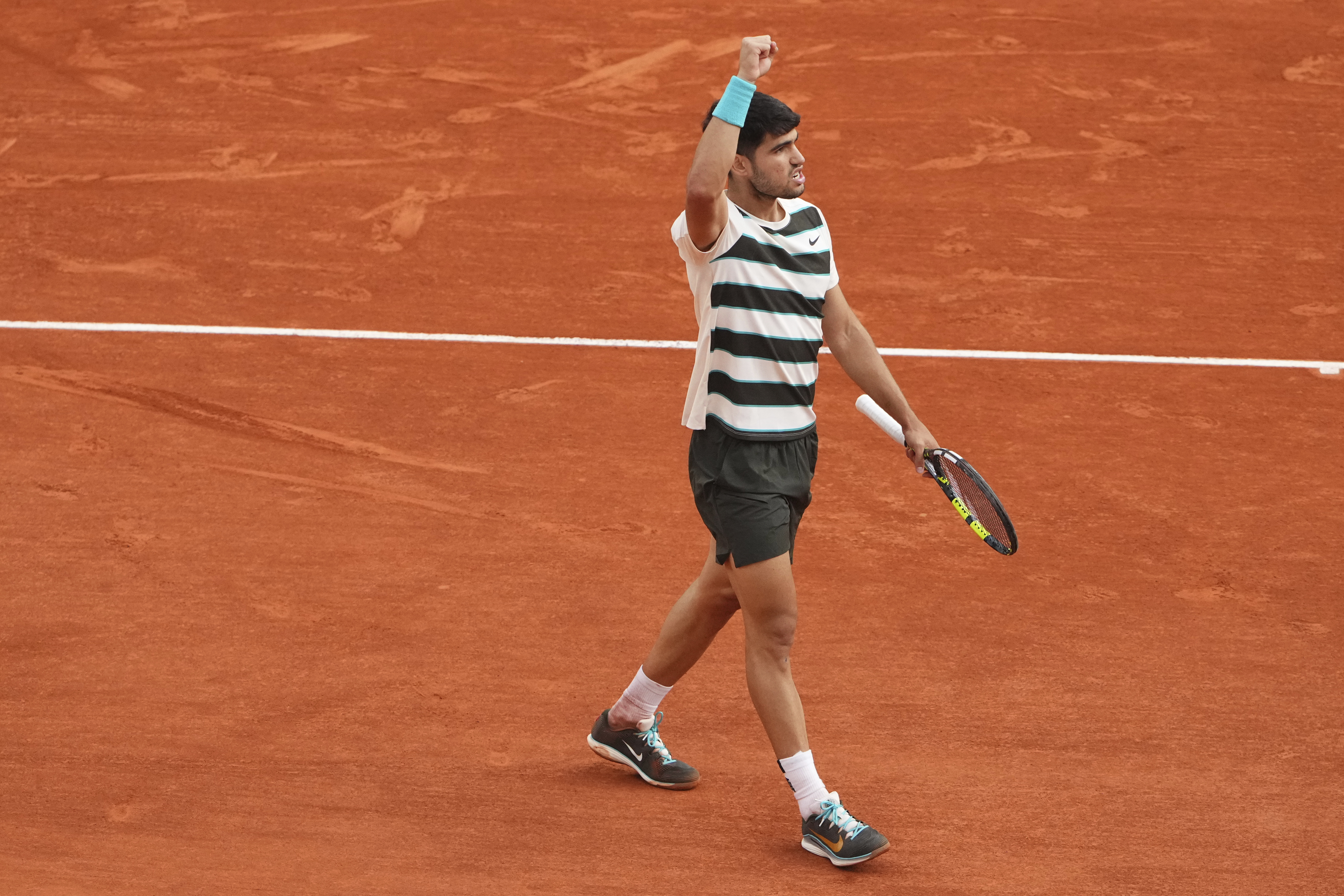 Alkaraz uradio nešto što nisu Đoković, Federer ni Nadal, pobedio 11. tenisera sveta i plasirao se u polufinale