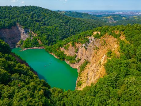 Ledinačko jezero Ledinačko jezero