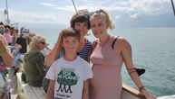 "Moj sin živi u zatvoru, sahranjen živ": Zbog ove bolesti dečak (13) NIKOGA ne sme da VIDI, DODIRNE ILI ČUJE