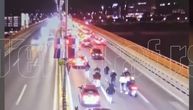 Snimak vatrenog obračuna! Motorima blokiraju Grobare, počinje pucnjava nasred Gazele, sledi HAOS!