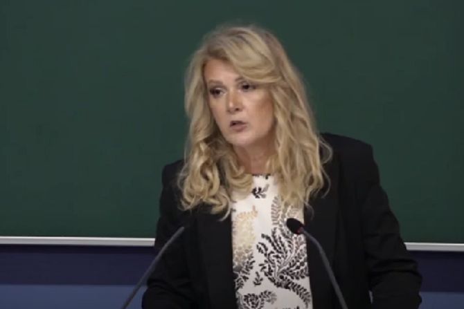 Snežana Brkić, profesor Medicinskog fakulteta Univerziteta u Novom Sadu, dekan Snežana Brkić, profesor Medicinskog fakulteta Univerziteta u Novom Sadu, dekan