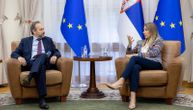 Đedović Handanović i ambasador EU Žiofre razgovarali o napredku u sprovođenju Reformske agende