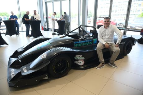 Uroš Brkić, automobilizam Uroš Brkić, automobilizam
