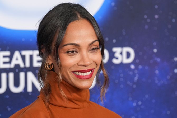 Zoe Saldana na holivudskoj projekciji letnjeg hita "Elio" Zoe Saldana na holivudskoj projekciji letnjeg hita "Elio"
