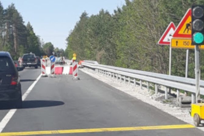 Radovi na putu Radovi na putu