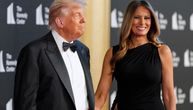 Melanija sva u belom! Prva dama gledala fudbalsku utakmicu, a jedan DETALJ su svi primetili