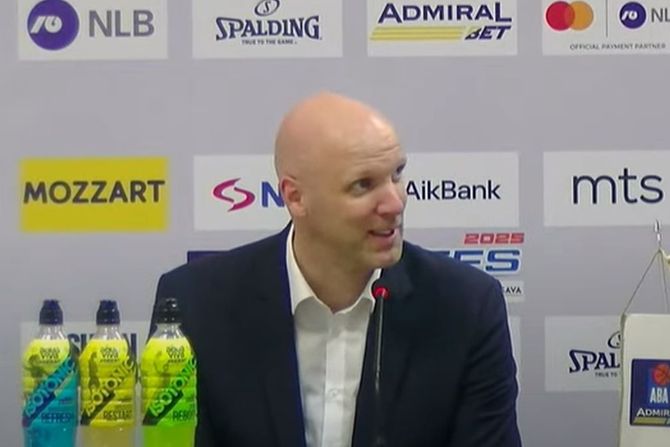 Andrej Žakelj Andrej Žakelj