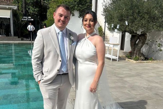 Ashleigh, Michael Ashleigh, Michael