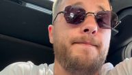 "Najteže mi je": Pevač otkazo sve nastupe nakon što su mu dijagnositkovali zaraznu bolest, svi su zabrinuti