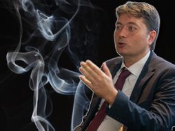 Vladislav Volarević, ŽIVI ŽIVOT PUNIM PLUĆIMA Recimo NE duvanskom dimu