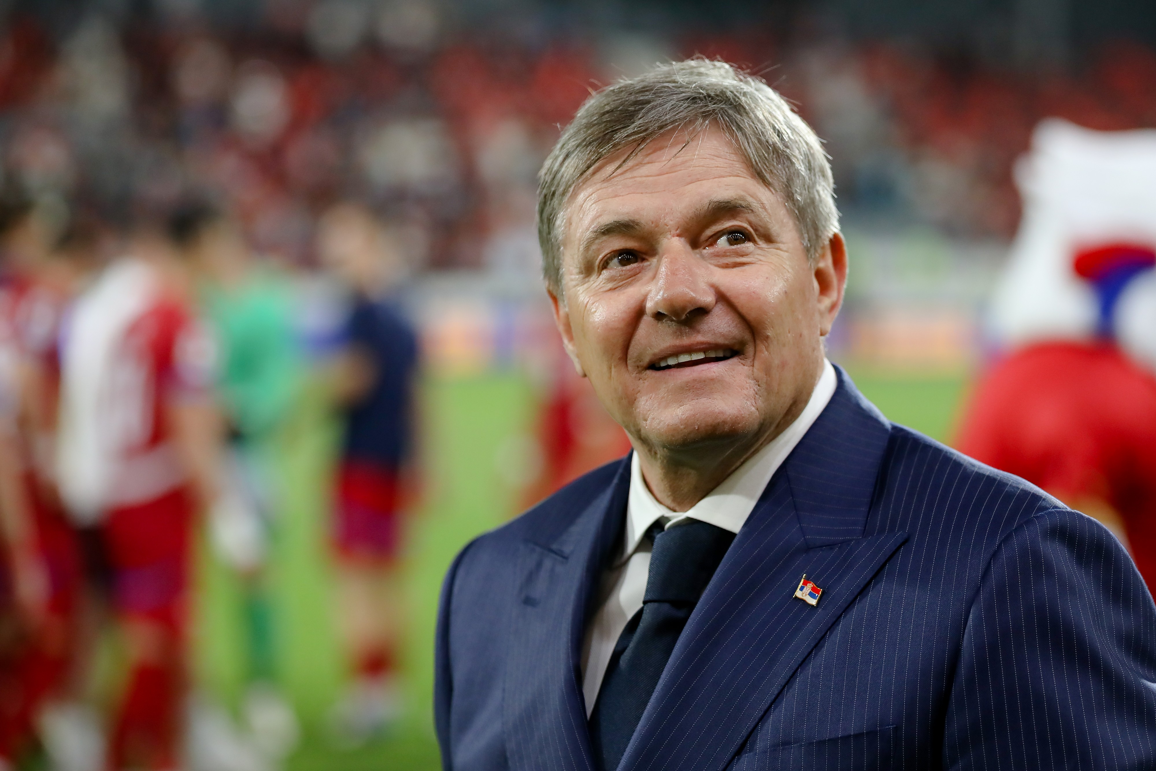 Piksi se pojavio u javnosti i dobio doček za pamćenje, na hiljade ljudi uzvikivalo ime Dragana Stojkovića