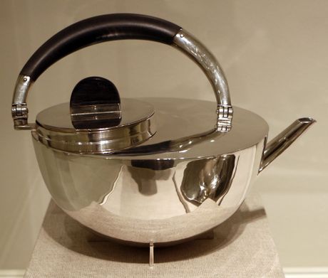 Marijana Brant, Čajnik, Bauhaus