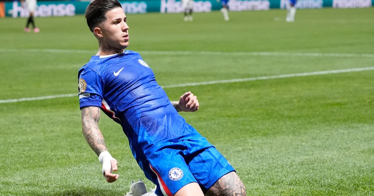 Novi šok u Londonu: Čelsi suspendovao najboljeg vezistu pred duel sa Sitijem